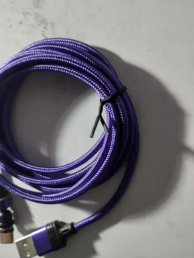 Cable USB Magnético Morado 2m