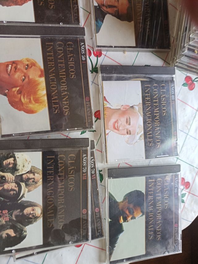 CDs Clásicos Contemporáneos Internacionales