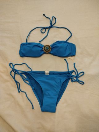 Bikini de Suite blanco, talla 36. Con etiqueta 
