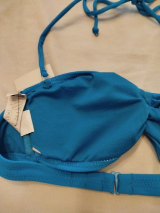 Bikini de Suite blanco, talla 36. Con etiqueta 