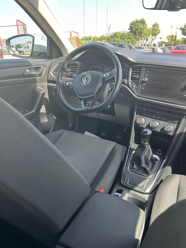 Volkswagen T-Roc 2021