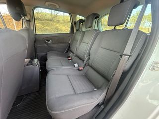Renault Scenic 2015