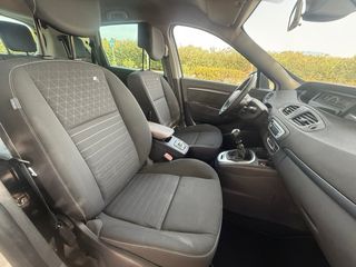 Renault Scenic 2015