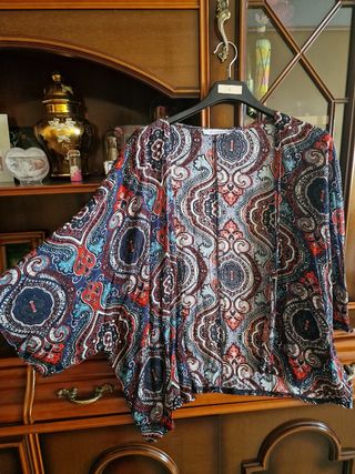 Kimono paisley rojo y azul - Talla M