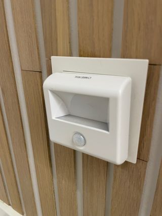 Luz nocturna LED sensor movimiento (4 unidades)