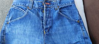 Vaquero Levis azul oscuro