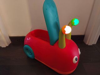 Correpasillos mariquita infantil con luz y sonido