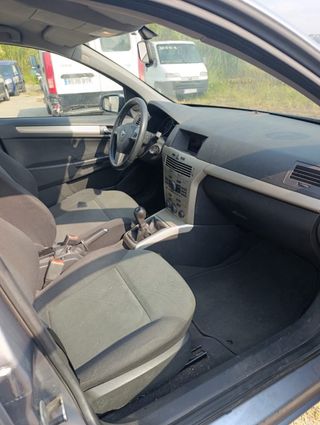 Opel Astra 2007