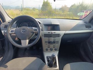 Opel Astra 2007