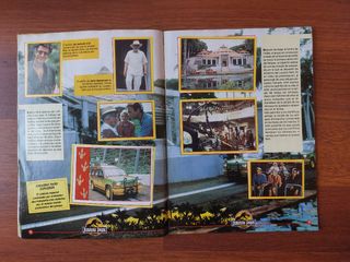 Álbum de cromos completo Jurassic Park.