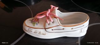 Zapato cerámico decorativo