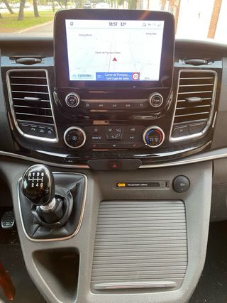 Ford Tourneo Custom 2.0 EcoBlu Hybrid 130cv