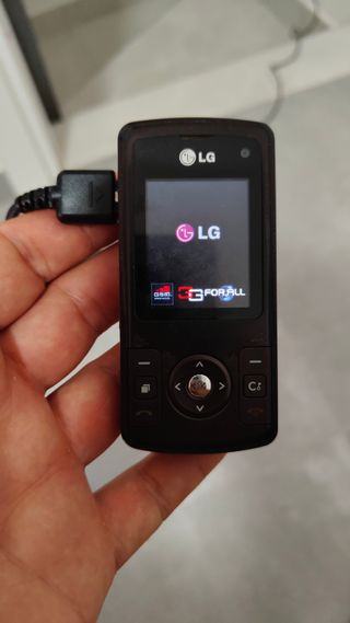 LG KU385 - Cellulare Marrone