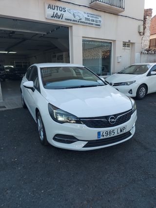Opel Astra 2021