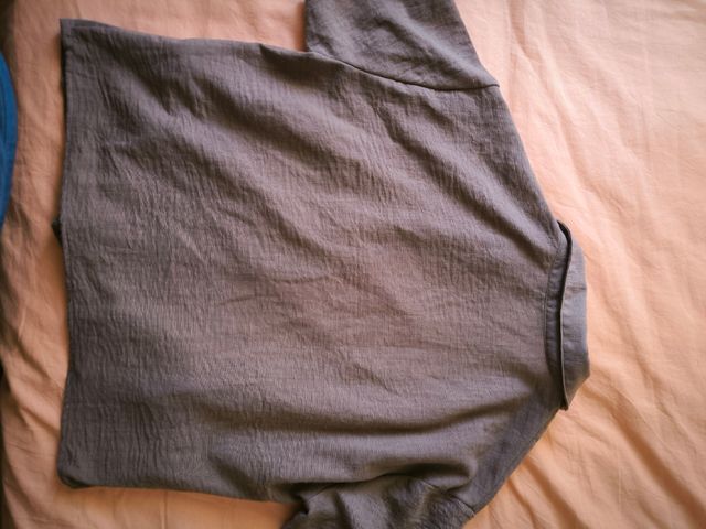 Blusa marrón tipo lino