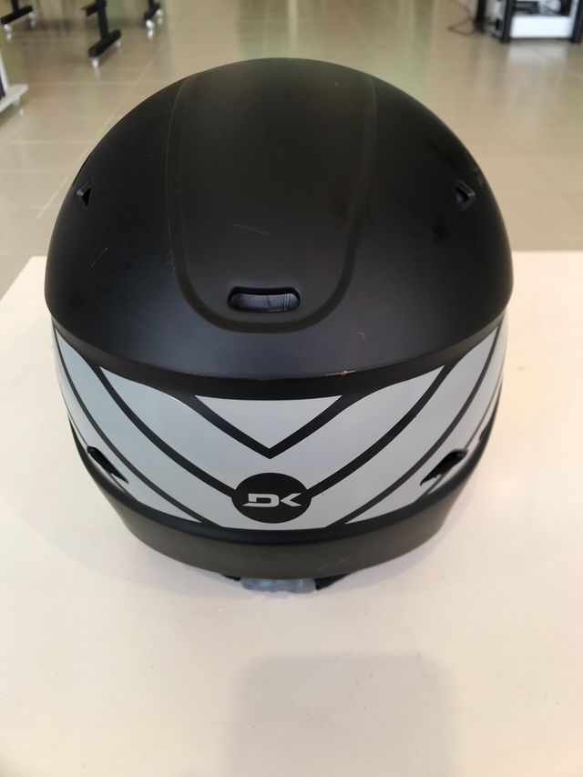 Casco Dakine negro