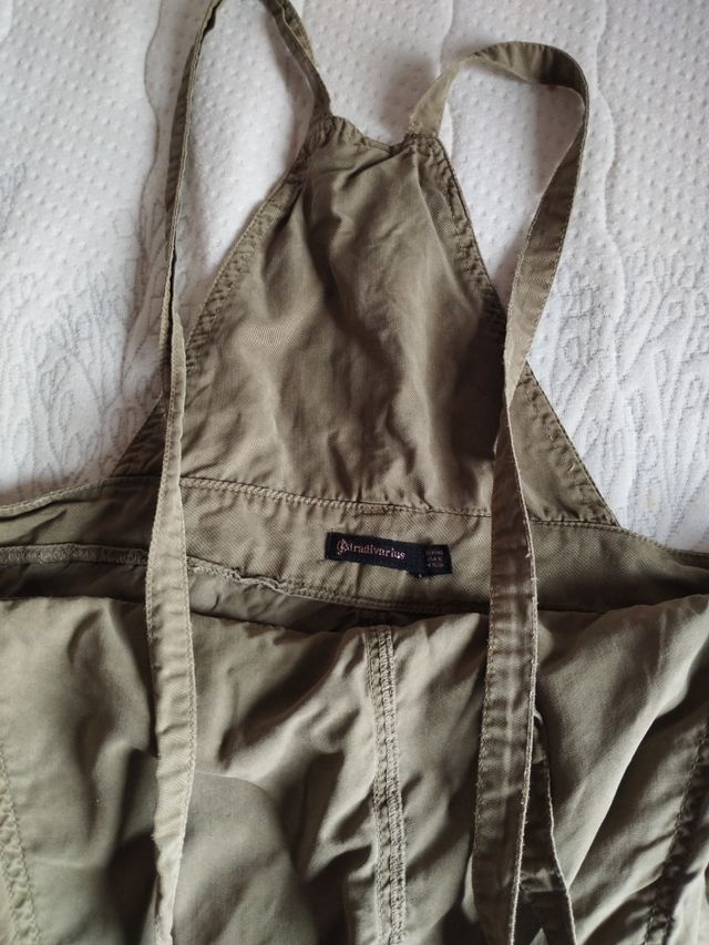 Mono largo verde de Stradivarius.