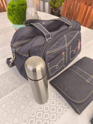 Tuc Tuc: Bolso carro + 2 neceseres + silla viaje 
