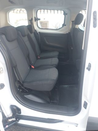 Peugeot Rifter 2022