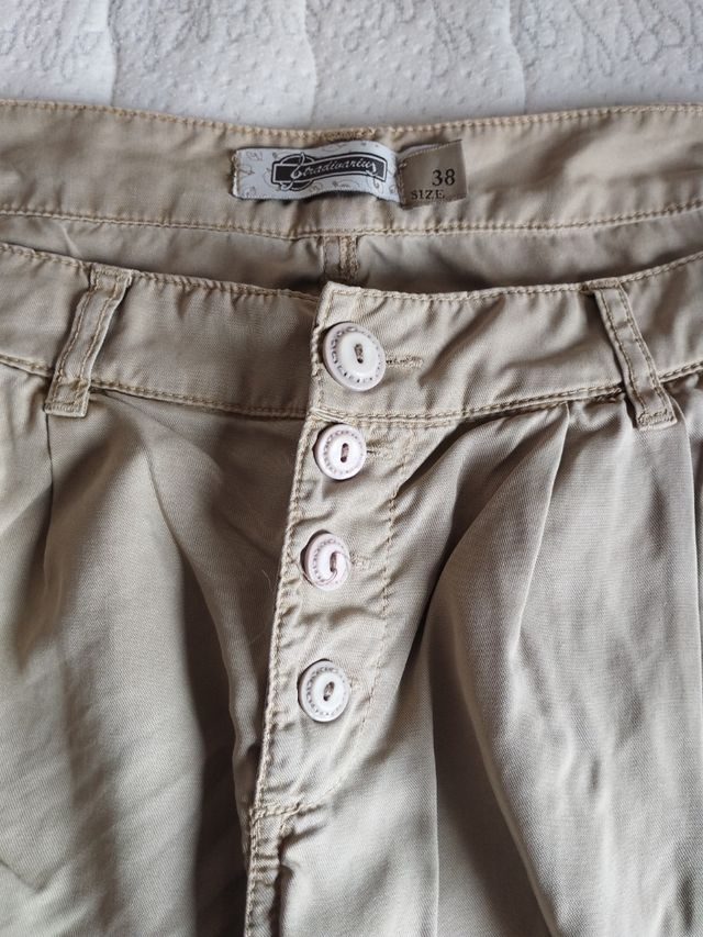 Pantalones largos beige