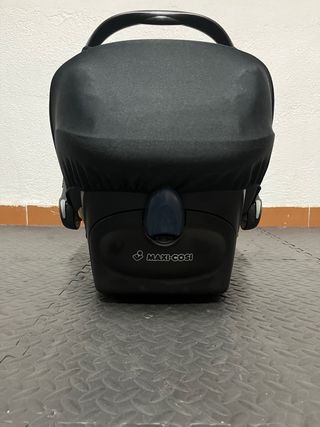 Maxi-Cosi capa negra + adaptadores bugaboo bee 3