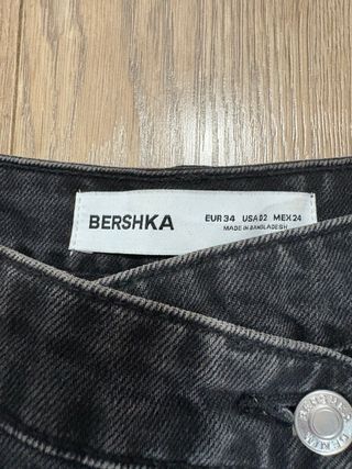 Mini Falda Vaquera Bershka Negra