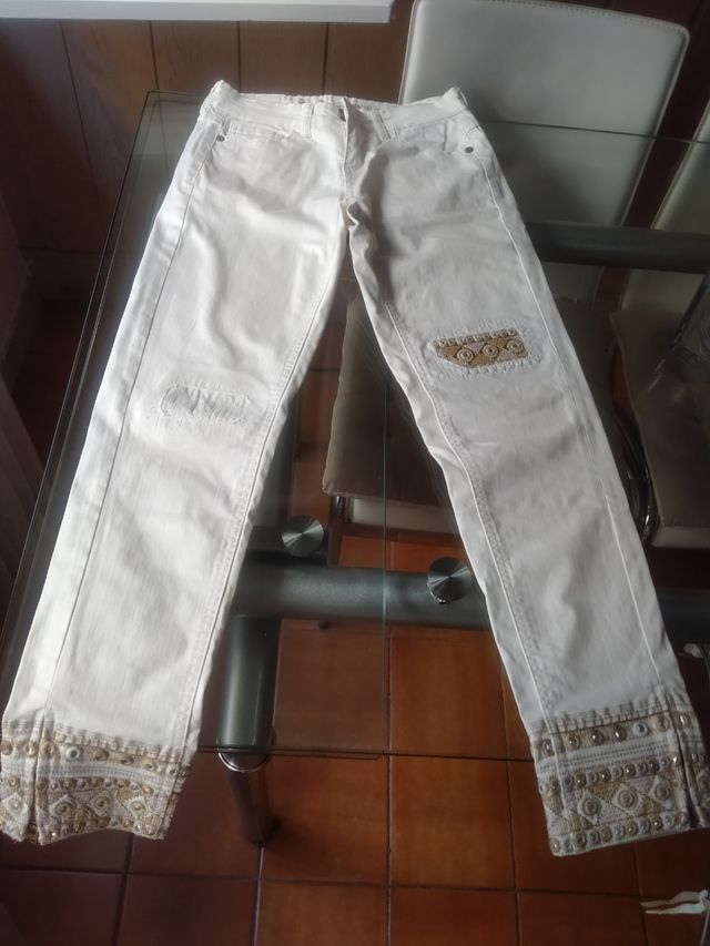 Pantalones DESIGUAL blancos talla XS