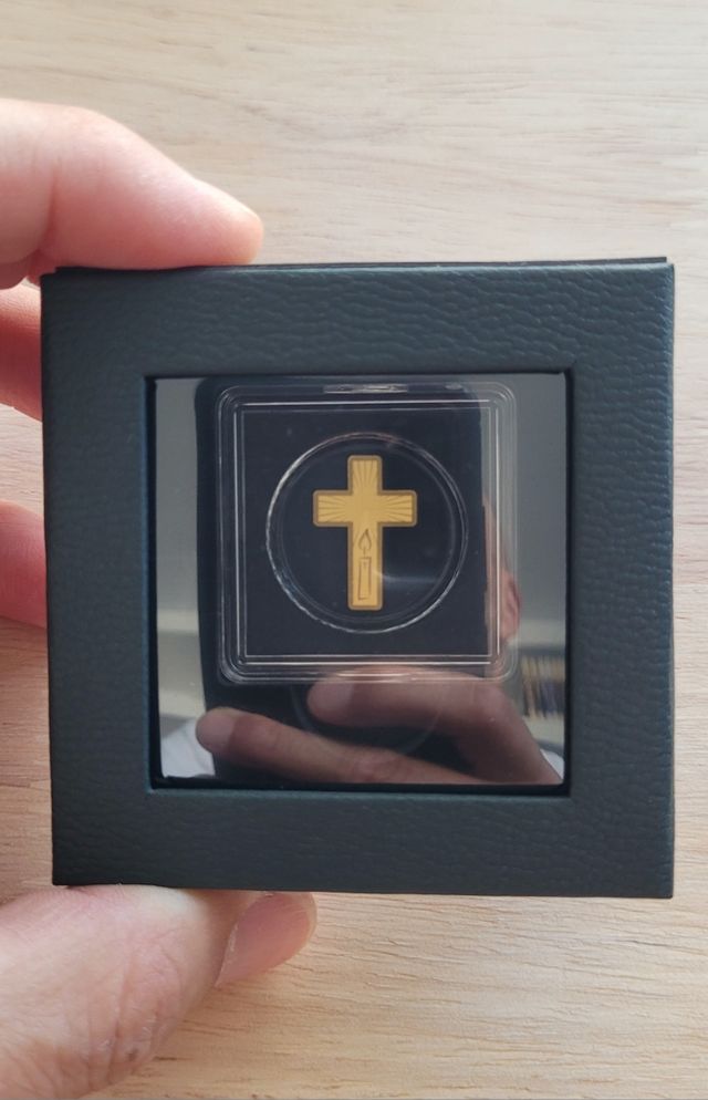 Moneda oro 999 CRUZ 24K Chad 2025 con cetificado