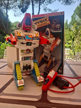 Robot Mefendex antiguo, teledirigido