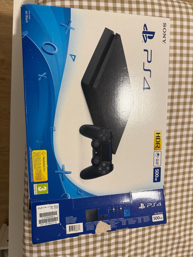 PS4 (PlayStation 4) 500GB - Negra