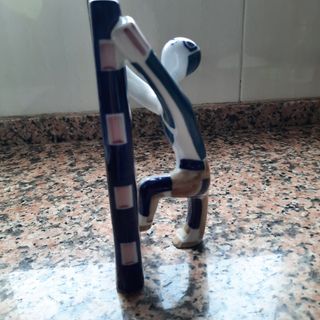 Figura Sargadelos - Escalador
