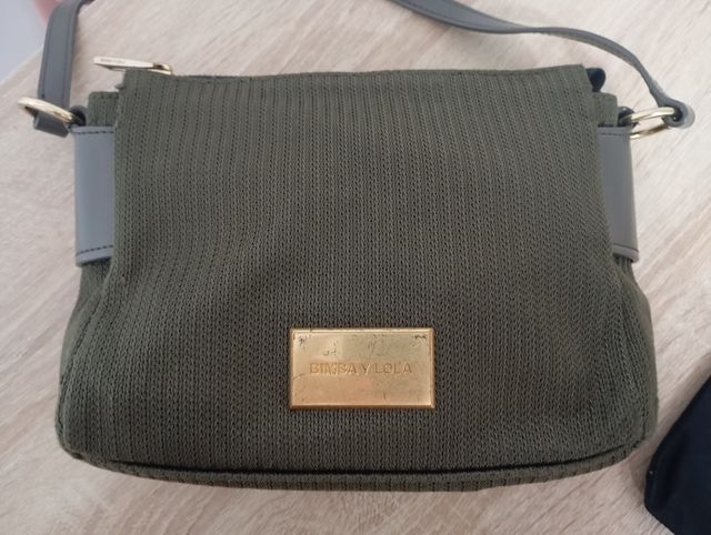 Bolso BimbayLola verde militar de segunda mano por 20 EUR en