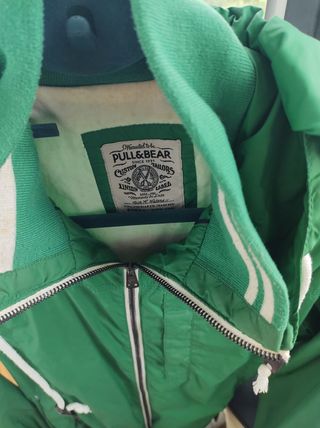 Cazadora Pull&Bear verde