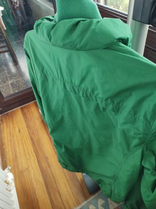 Cazadora Pull&Bear verde