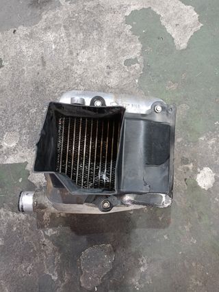 Intercooler Nissan - usado