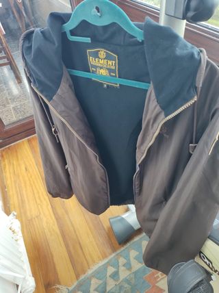Cazadora Element marrón talla M