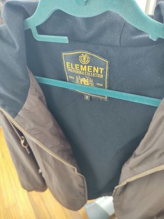 Cazadora Element marrón talla M