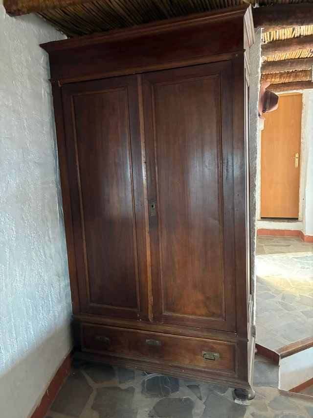 Armarios antiguos de madera