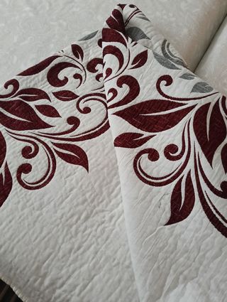 Colcha bouti granate y blanca