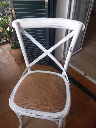 Se restauran todo tipo de muebles  Consulta