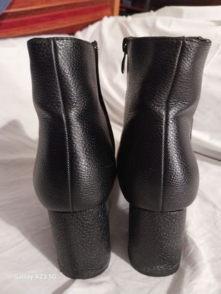 Stivaletti neri donna - eleganti