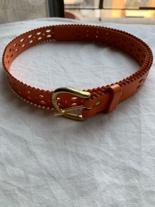 Cinturón piel naranja, 89cm desde la hebilla