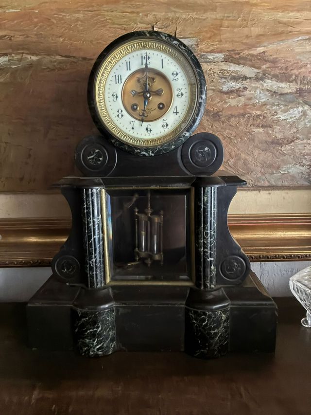 Reloj bronce antiguo Reloj mármol antiguo