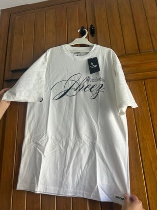 Camiseta Jheez Worldwide blanca