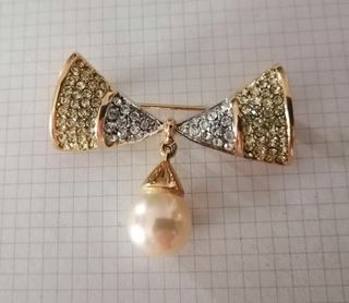 Broche de solapa 