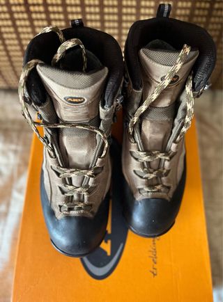 Scarponi trekking AKU Goretex 42,5