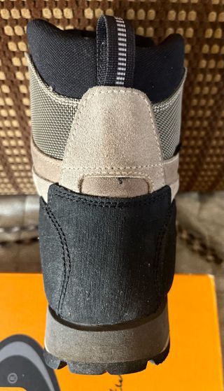 Scarponi trekking AKU Goretex 42,5