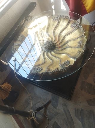 Mesa de centro dorada | Estilo vintage