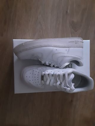 Zapatillas Nike Air Force 1 Mujer 38,5 Blancas