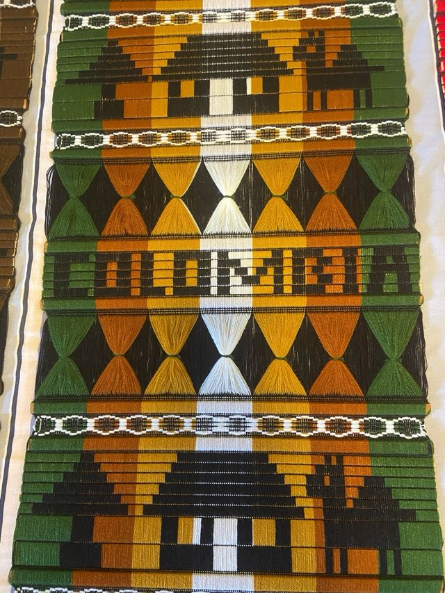 3 Telares Colombianos sin estrenar. 